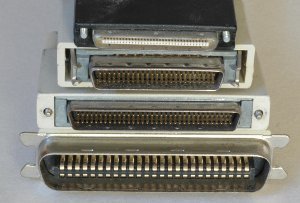 SCSI (Small Computer System Interface)