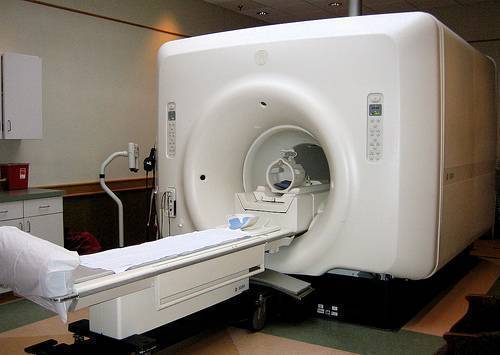 How a Nuclear Bone Scan Works